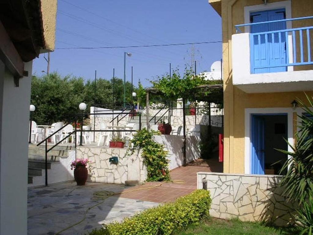 Mareva Hotel Apartments Hersonissos  Ngoại thất bức ảnh