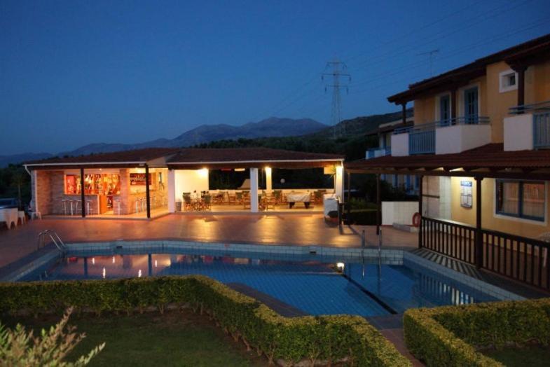Mareva Hotel Apartments Hersonissos  Ngoại thất bức ảnh
